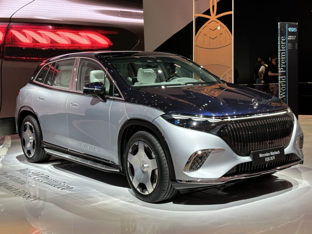 Mercedes Maybach EQS SUV 680 exterior design