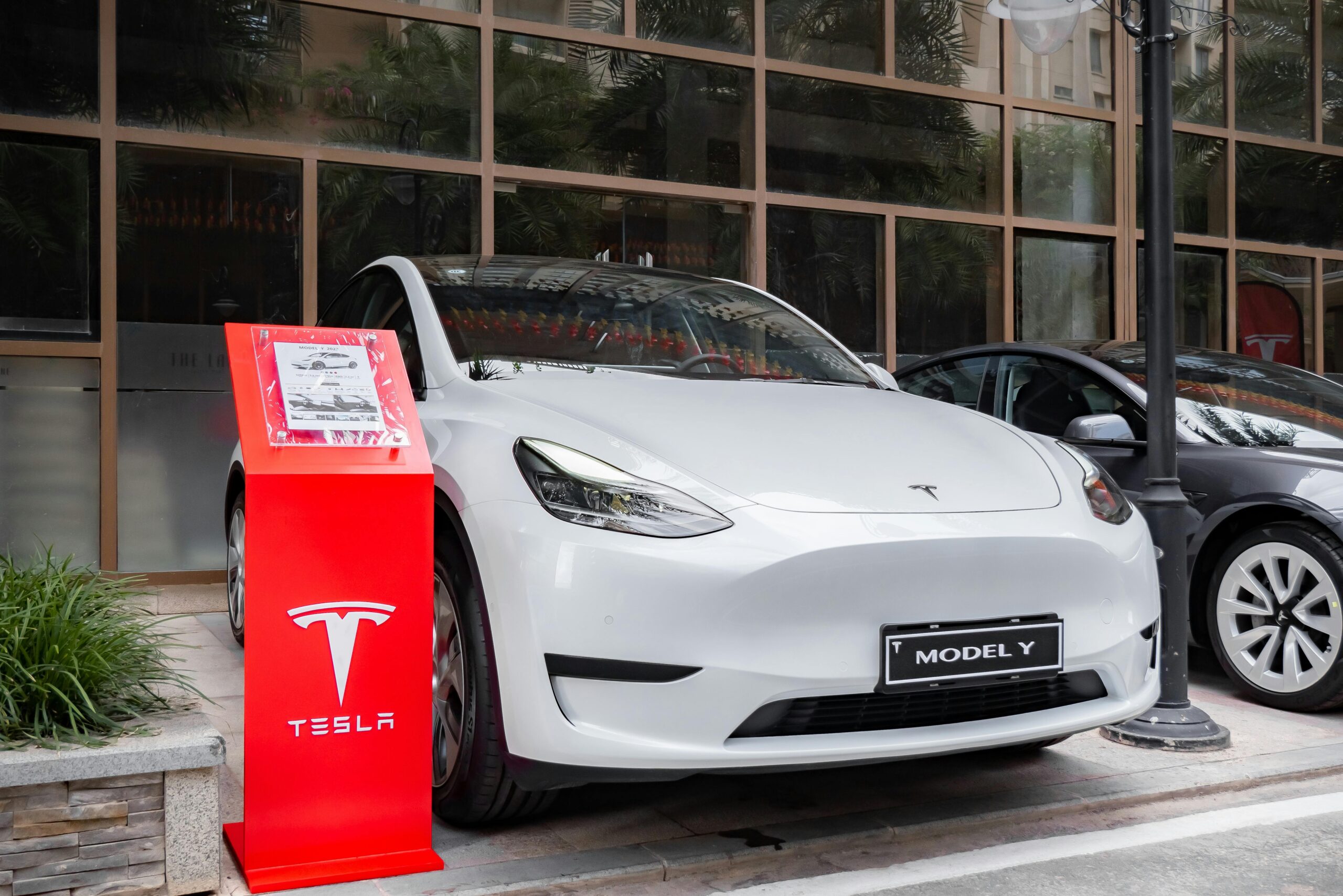 Will EV Prices Drop Globally in 2026